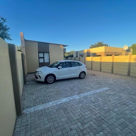 Sabrina Guesthouse Tsumeb Eksteriør billede